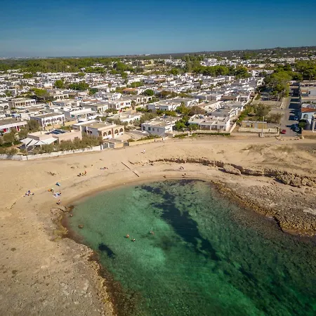 Caletta * מרינה די מנקוורסה