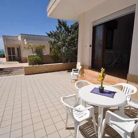 Caletta マリーナ・ディ・マンカヴェルサ