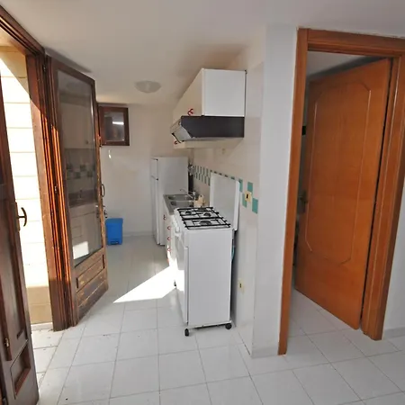 Caletta * マリーナ・ディ・マンカヴェルサ