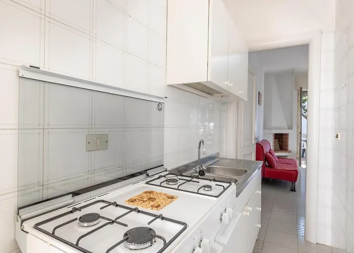 Caletta * מרינה די מנקוורסה