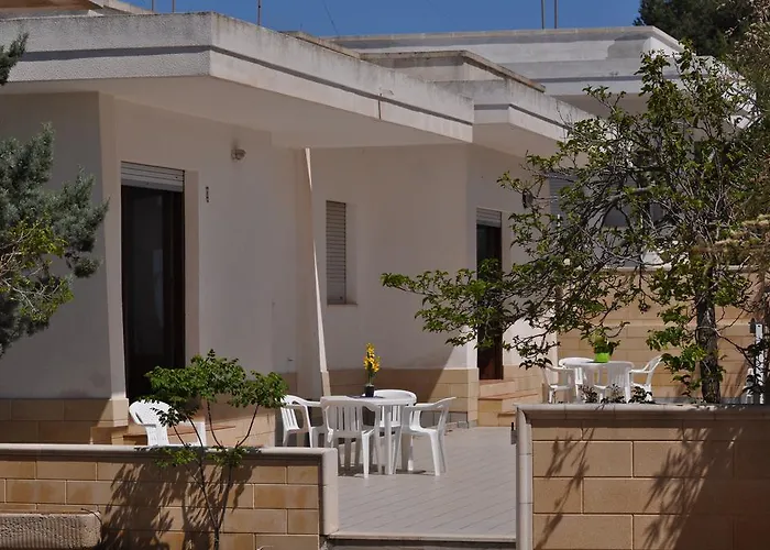 Caletta בית נופש מרינה די מנקוורסה