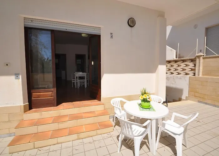 Caletta בית נופש מרינה די מנקוורסה